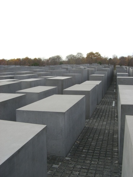 schenkenberg-berln-memorial.jpg