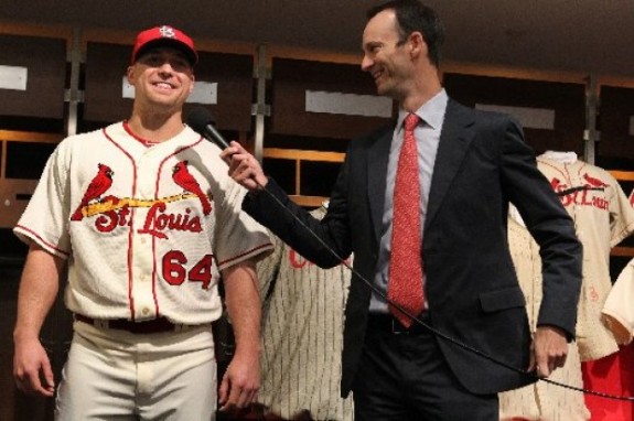 2013 Alt Cardinals uniform