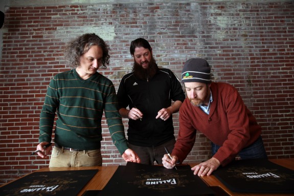 band signing