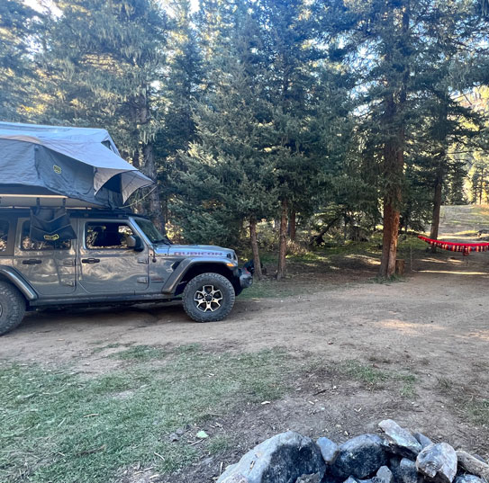 jeep with tent